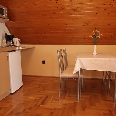 Andrea Apartmanhaz Apartment Balatongyorok Exterior photo