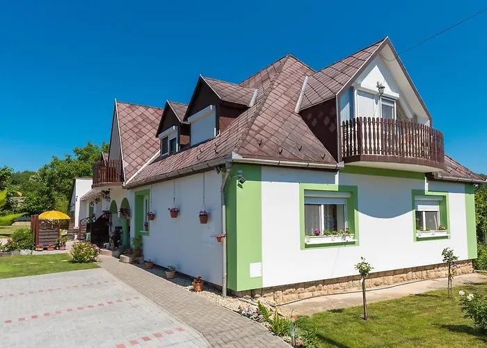 Andrea Apartmanhaz