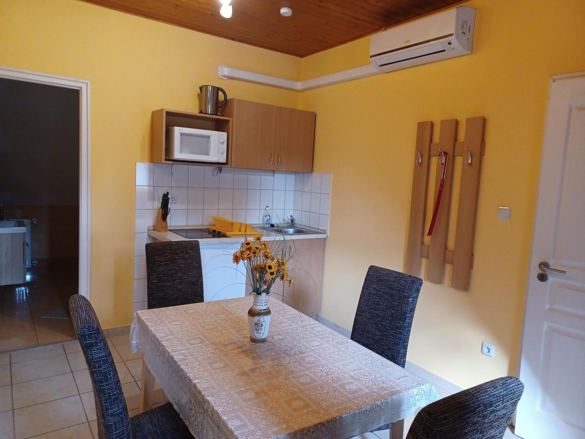 Andrea Apartmanhaz * Balatongyörök