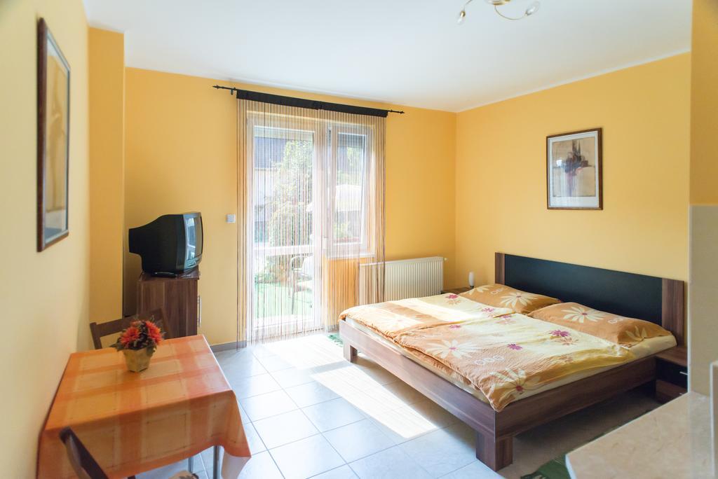 Andrea Apartmanhaz * Balatongyörök
