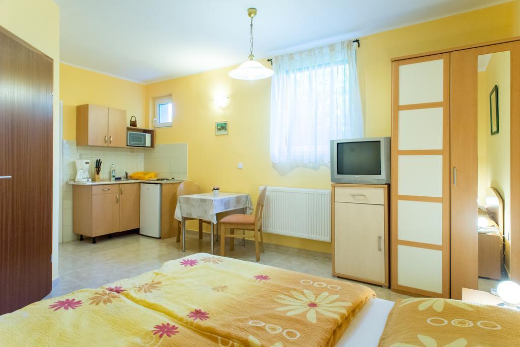 Apartament Andrea Apartmanhaz