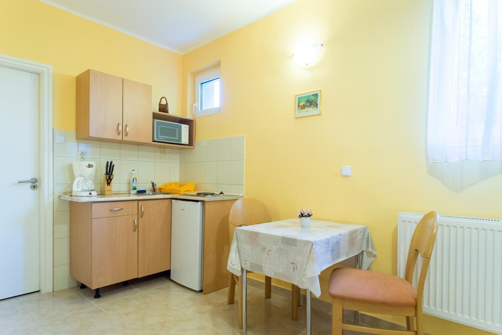 Andrea Apartmanhaz